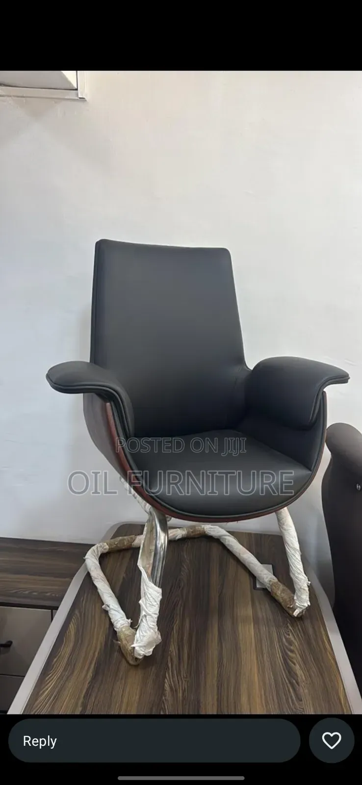 Modern Executive Leather Office Chair / Boardroom Visitor Chair