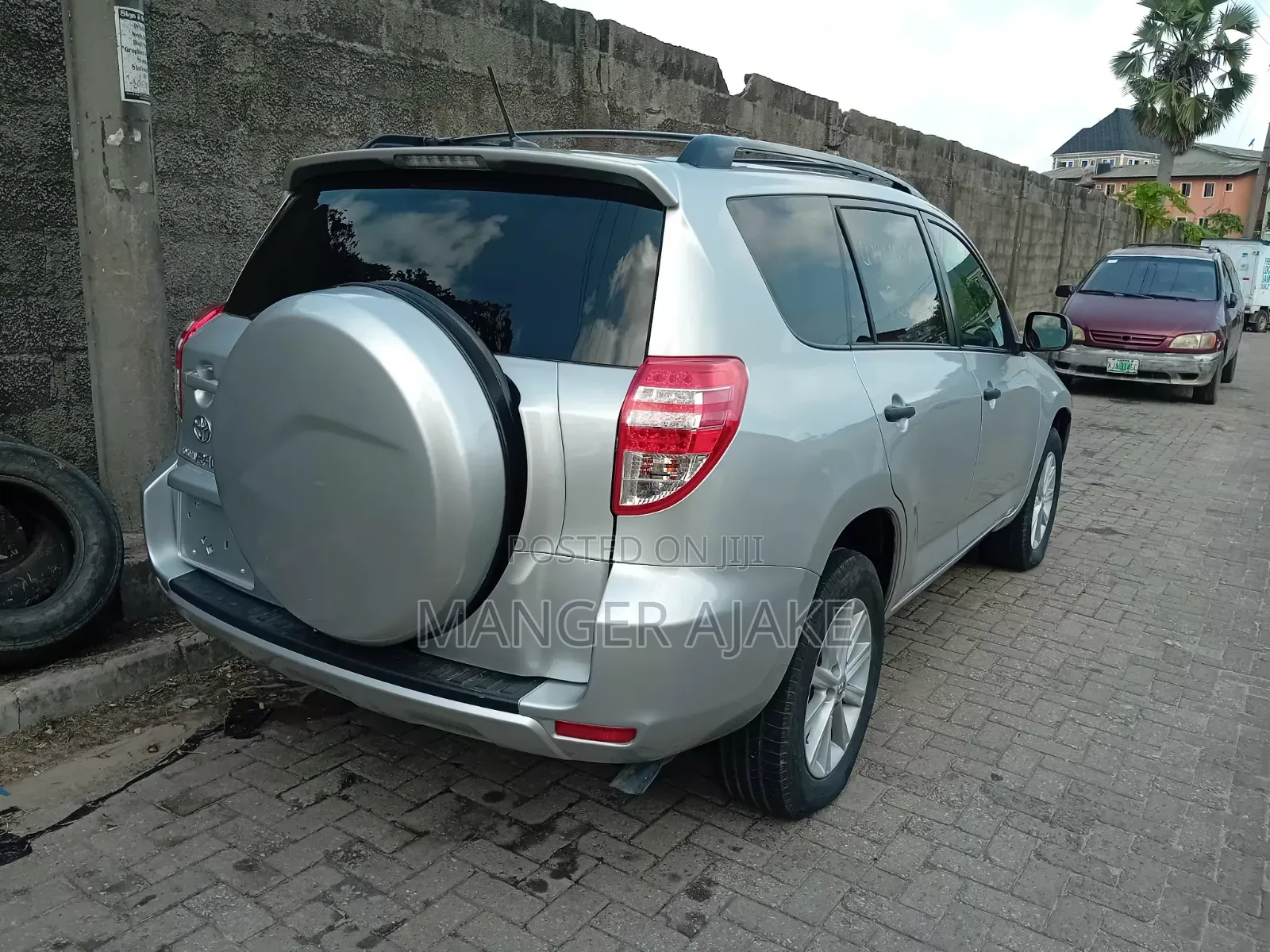 Toyota RAV4 2010 Silver