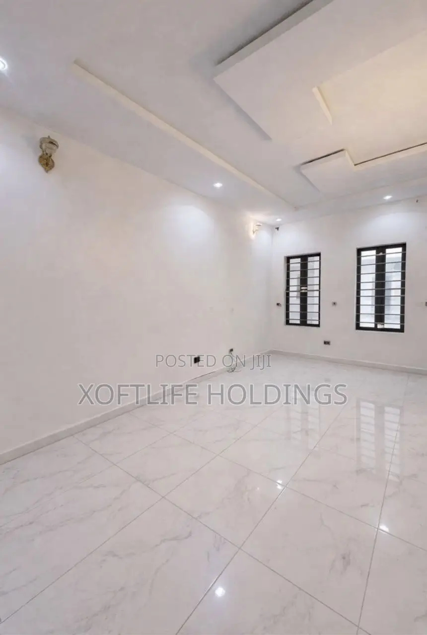 Mini Flat in Lekki for rent