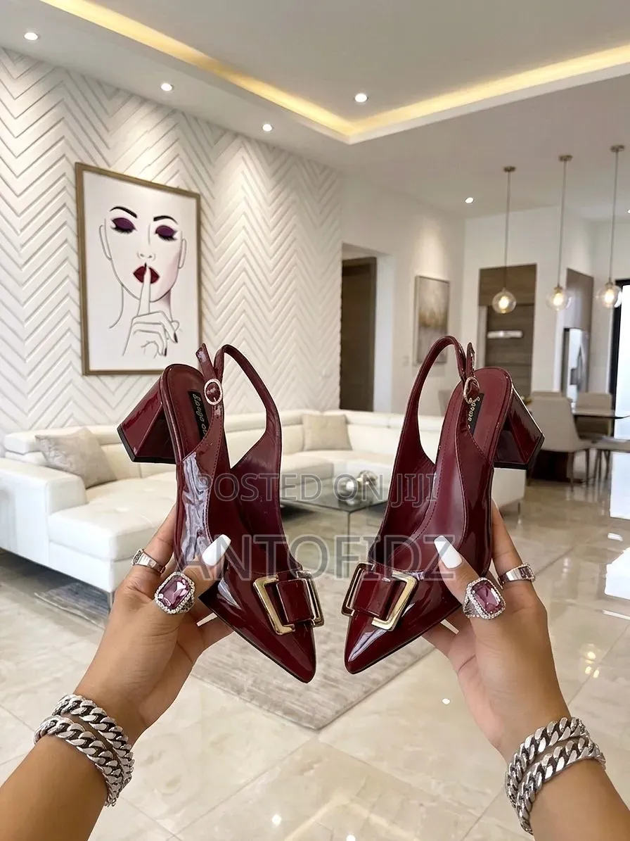 Classic Ladies Heel