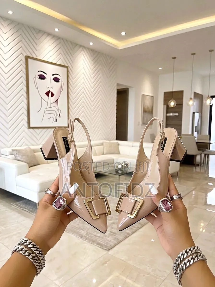 Classic Ladies Heel