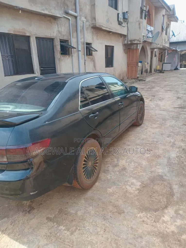 Honda Accord 2004 Black