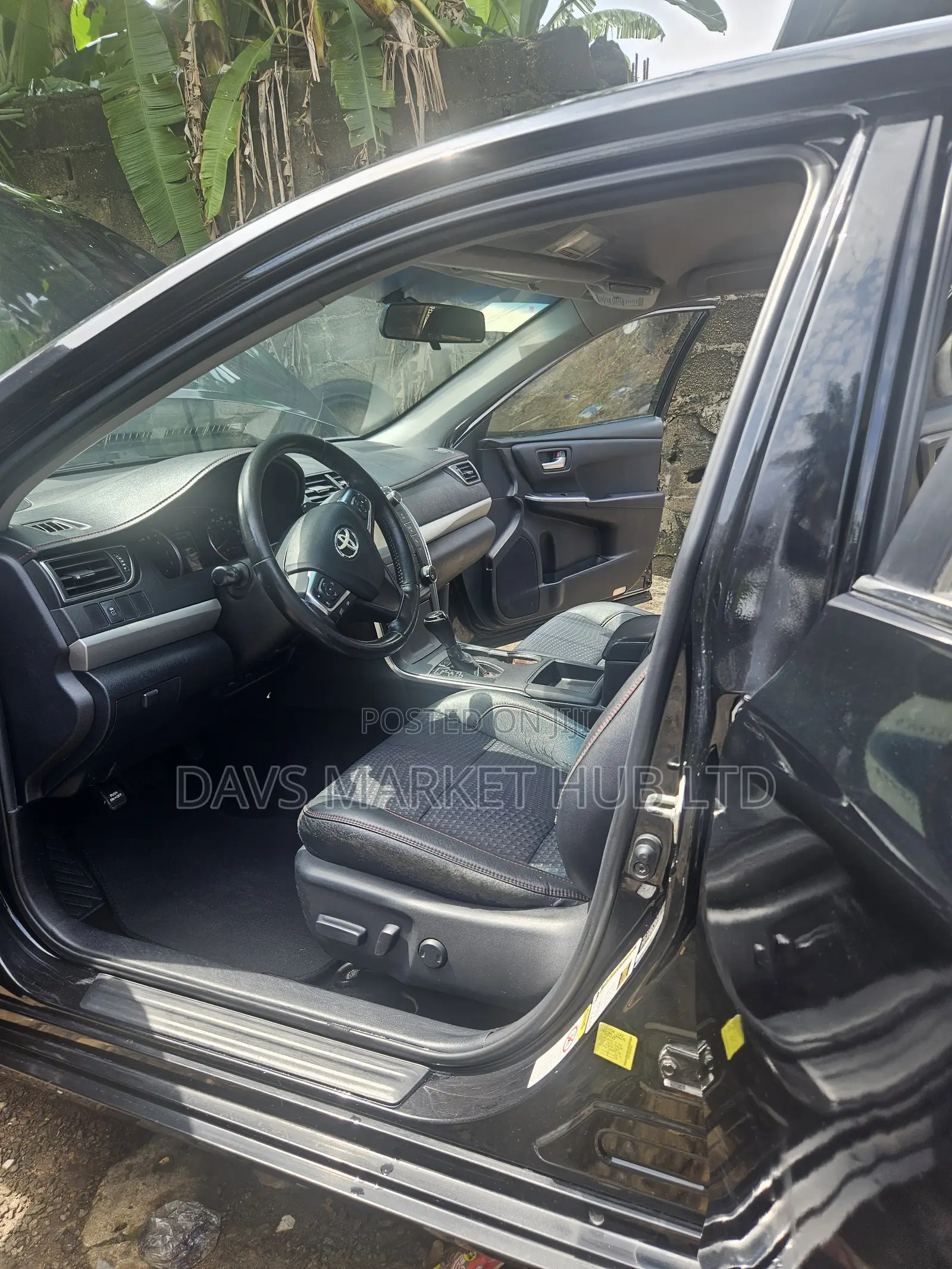 Toyota Camry SE 4dr Sedan (2.5L 4cyl 6A) 2015 Black