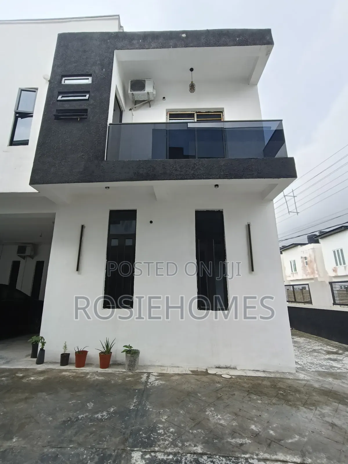 3bdrm Duplex in Metro Estate, Sangotedo for rent
