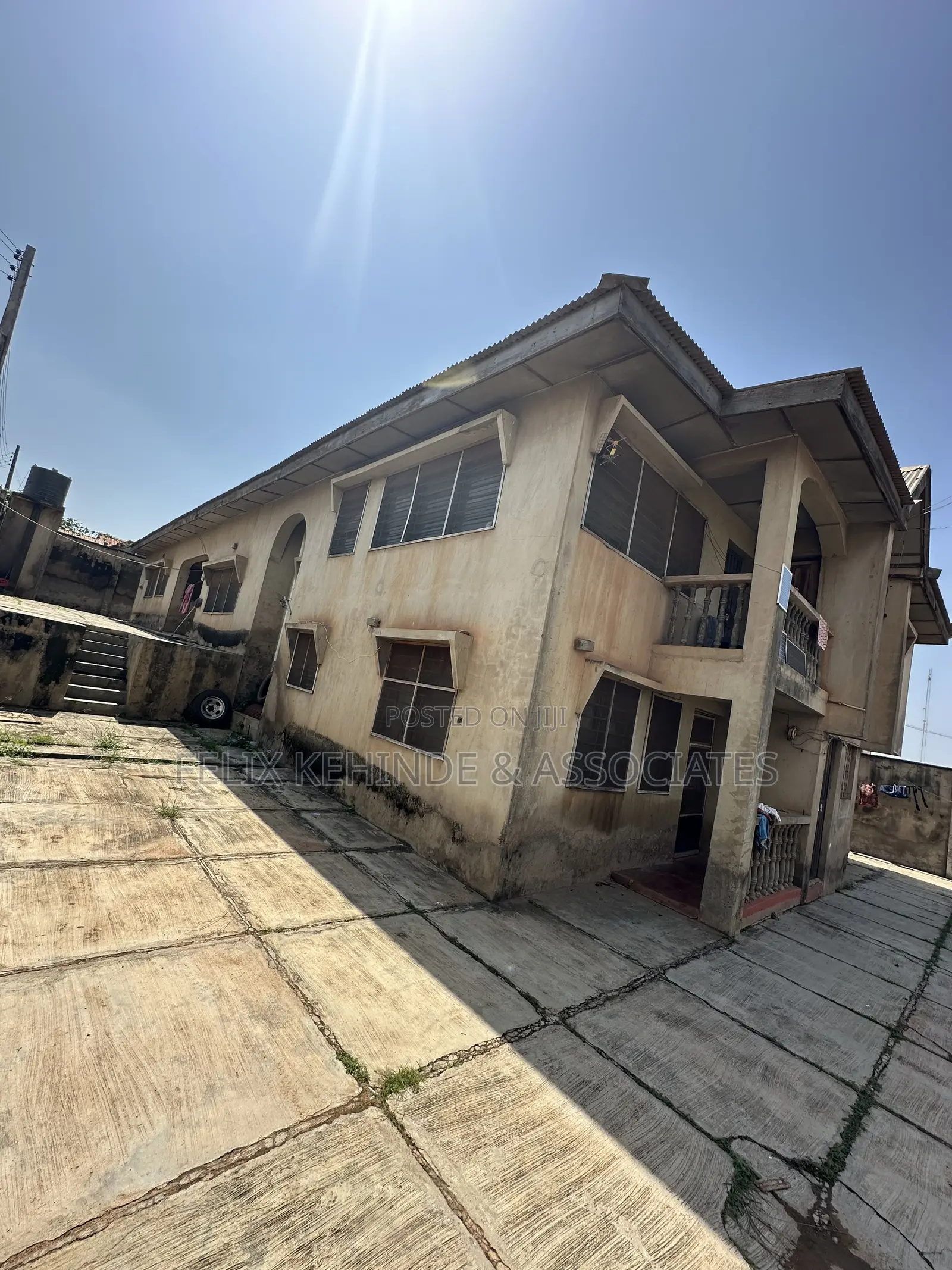 7bdrm Block of Flats in Temidire Estate, Iwo Road for sale