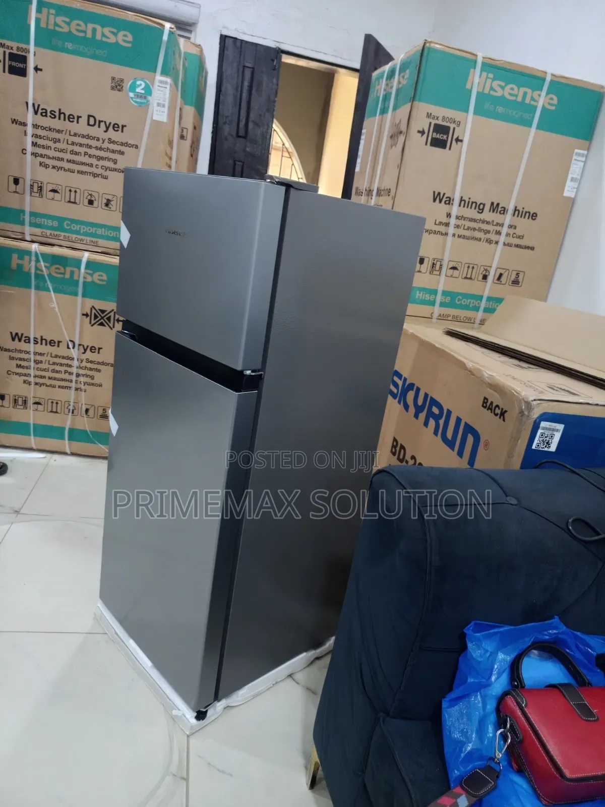 124l of Pure Freshness: Hisense Double Door Refrigerator 172dr