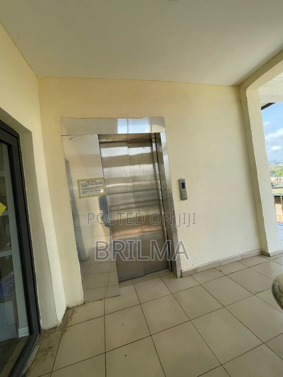 127 SQM and 197sqm of Commercial Space for Rent