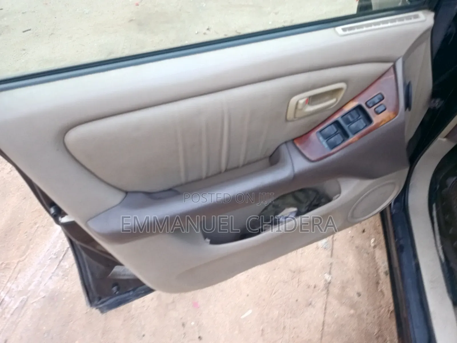 Lexus RX 2000 Black