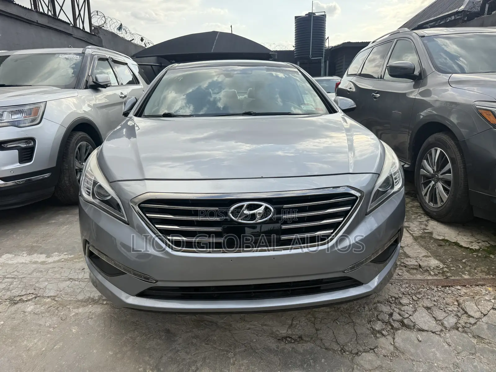 Hyundai Sonata Limited 4dr Sedan (2.4L 4cyl 6A) 2015 Gray