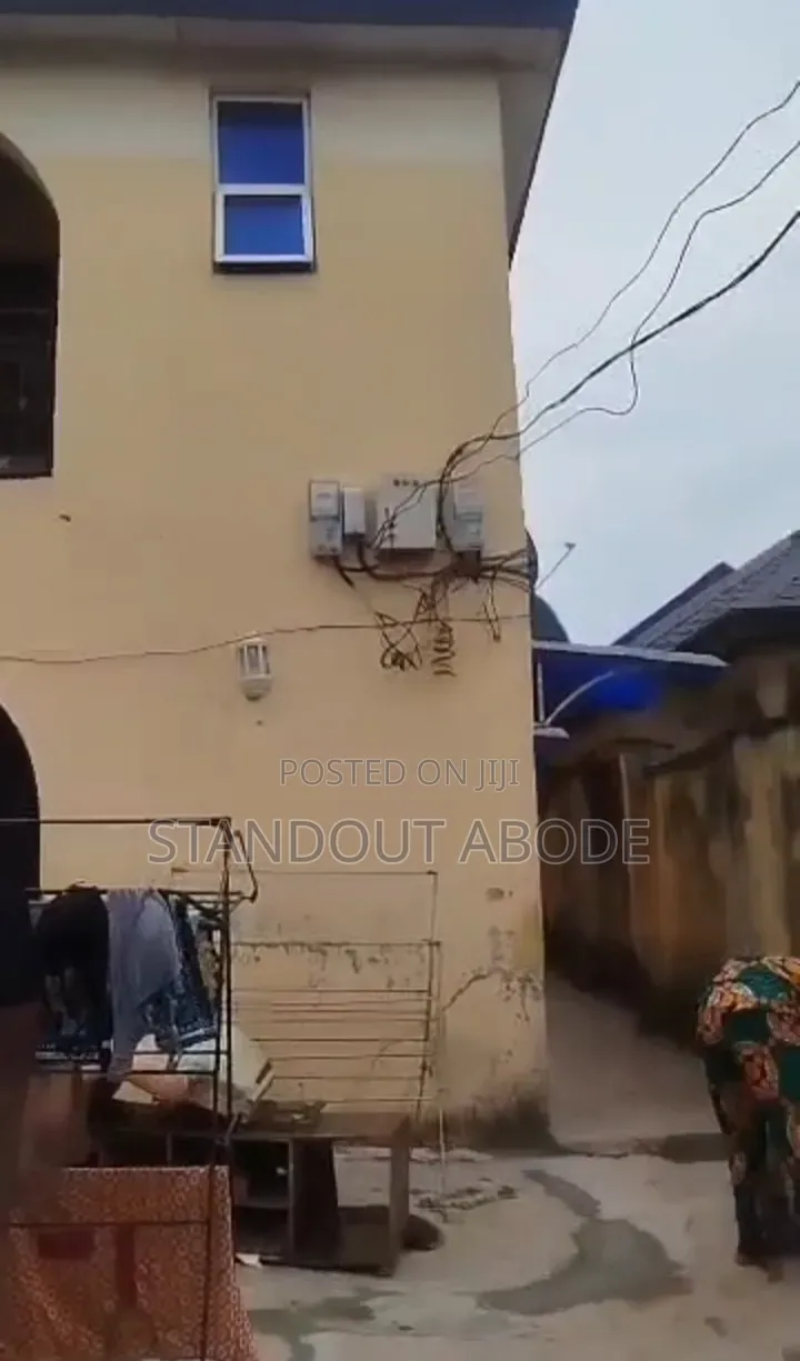 3bdrm Duplex in Platinum Estate Ipaja Ipaja for sale