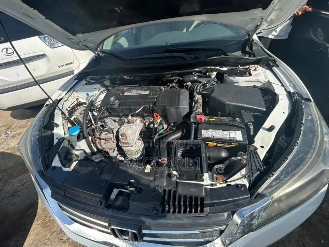 Honda Accord 2013 White