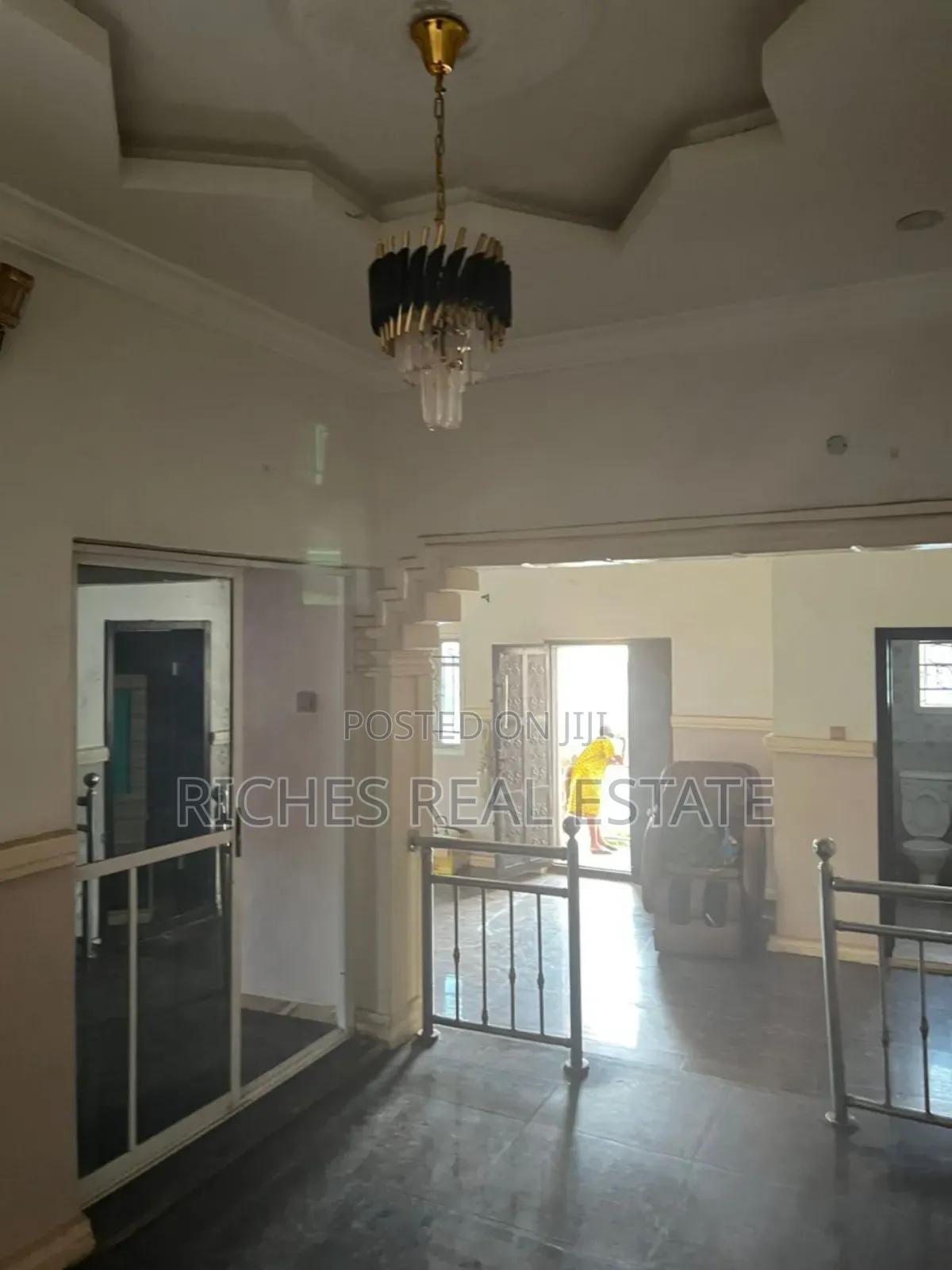 3bdrm Block of Flats in Asunle Junction, Ibadan for rent