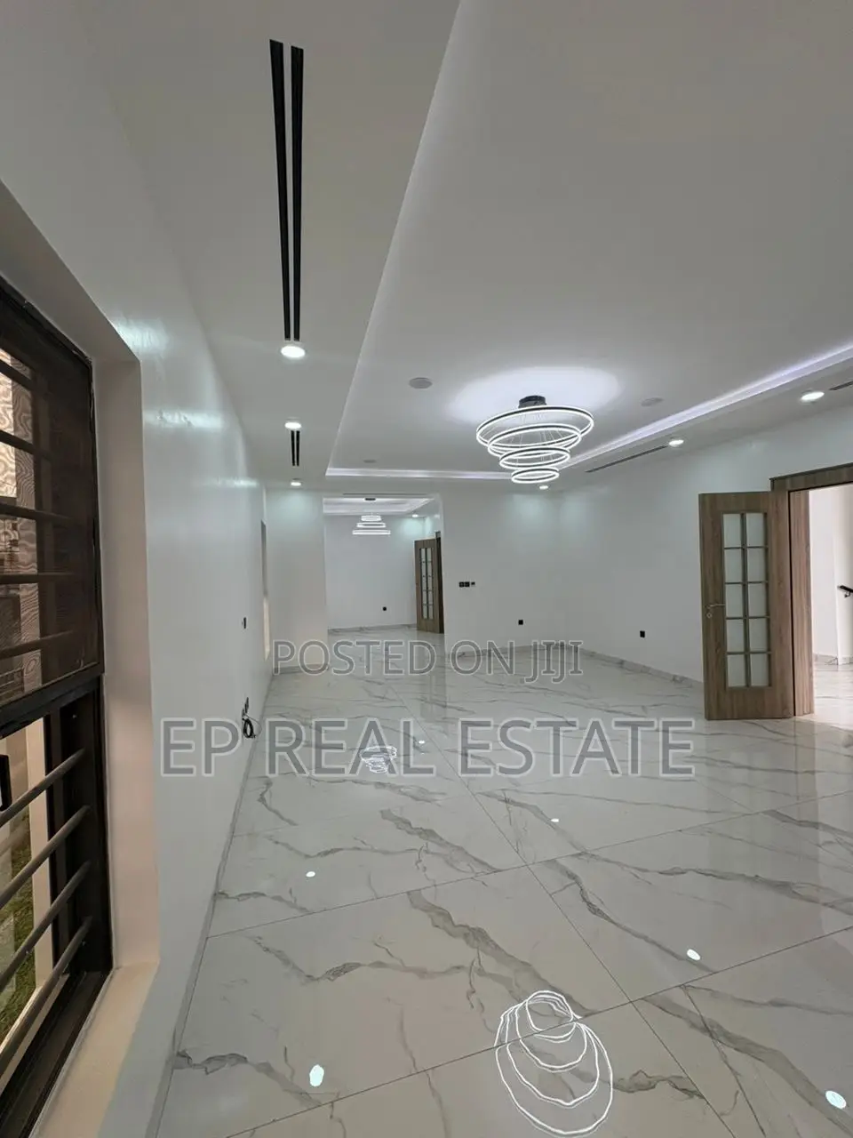 4bdrm Duplex in Guzape District for sale