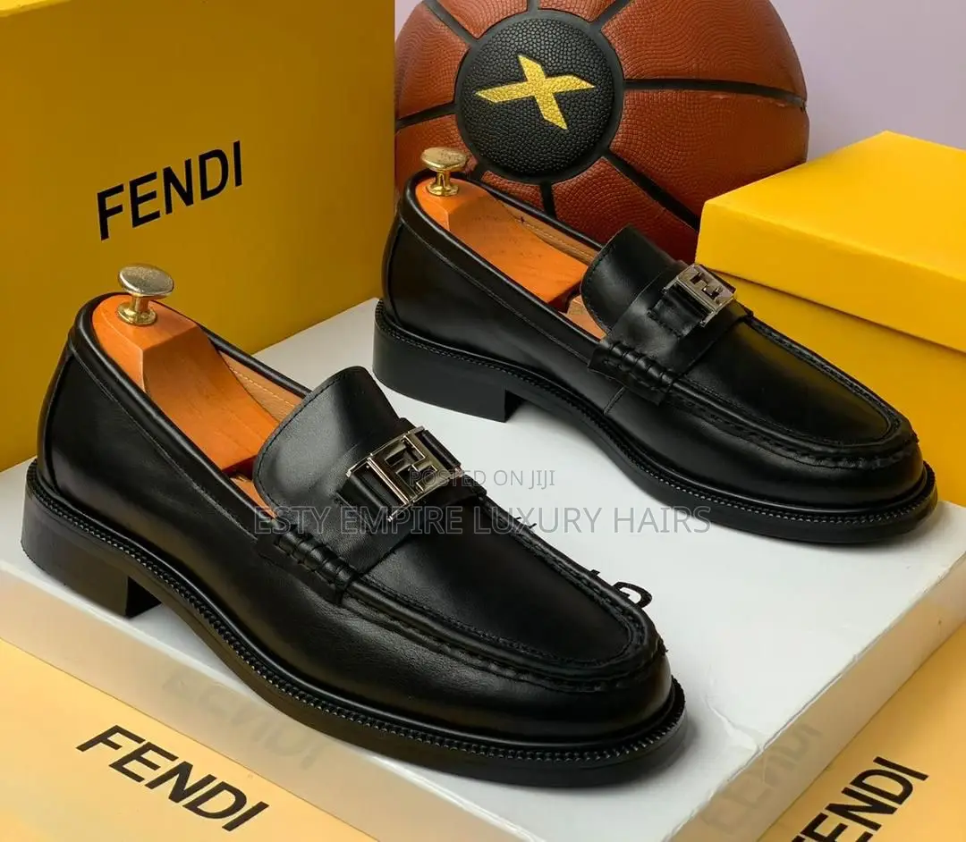 Fendi Quality Luxury Men Genuine Leather Classic Shoe