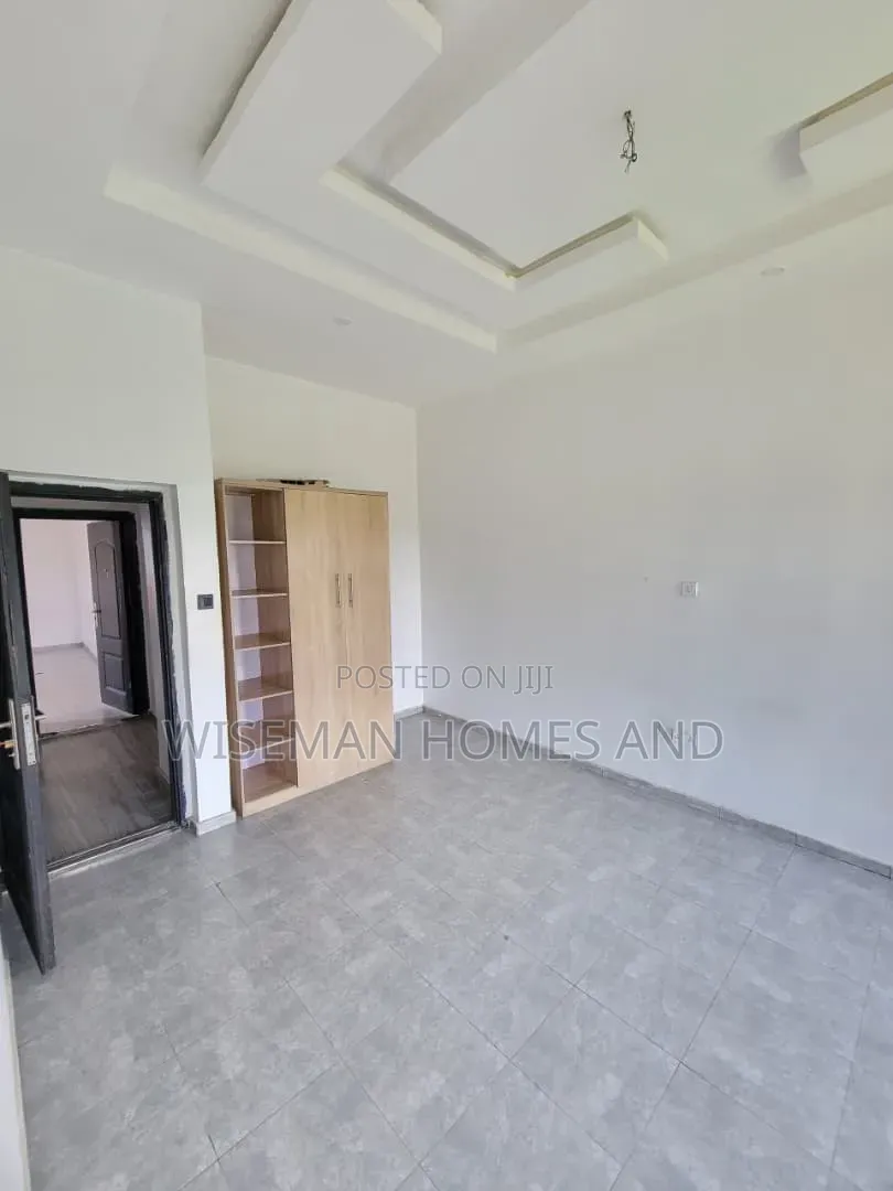3bdrm Apartment in First Unity Estate for rent