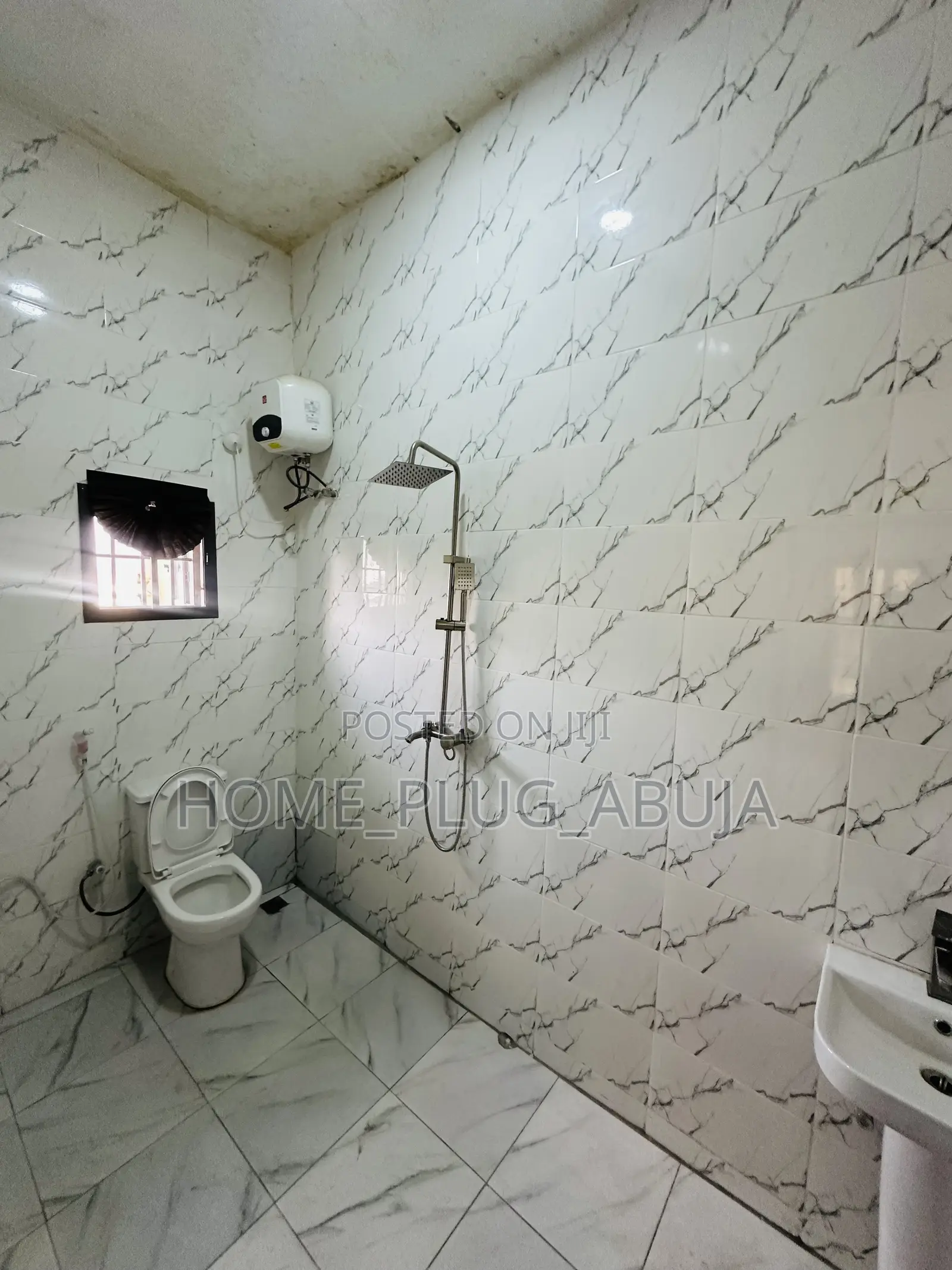 2bdrm Block of Flats in News Engineering, Dawaki for rent