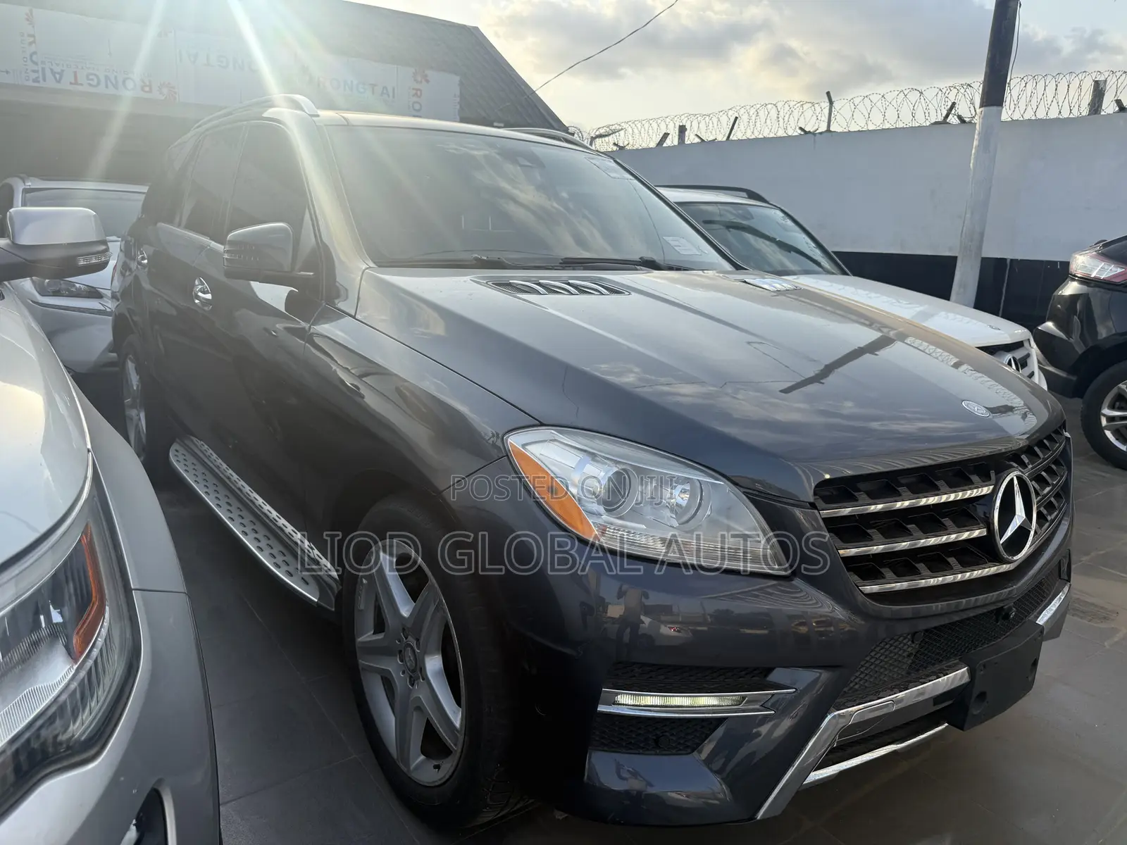 Mercedes-Benz M Class ML400 4MATIC 4dr SUV AWD (3.0L 6cyl Turbo 7A)