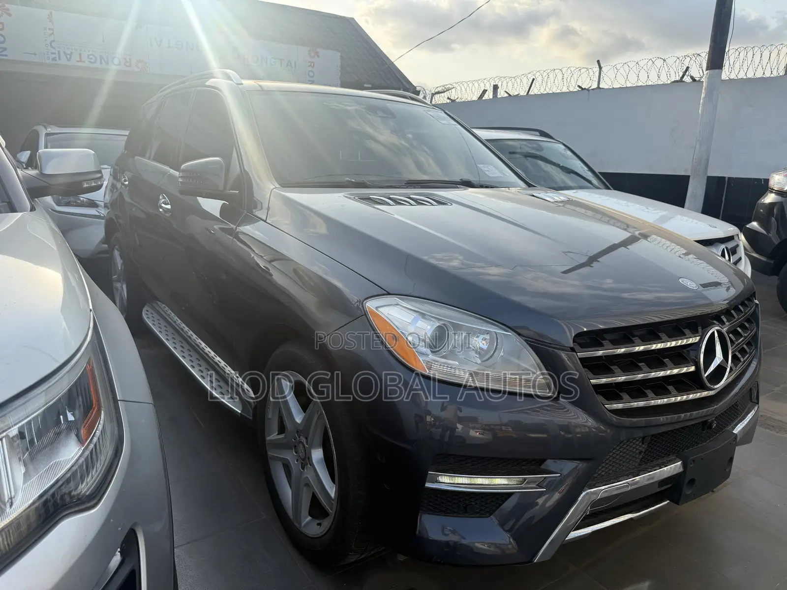 Mercedes-Benz M Class ML400 4MATIC 4dr SUV AWD (3.0L 6cyl Turbo 7A)