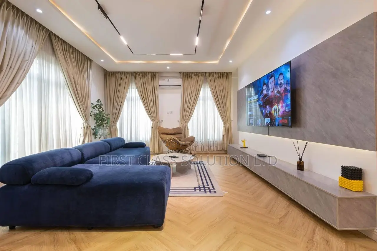 Luxury 6-Bedroom Duplex (Lekki Freedom Way)