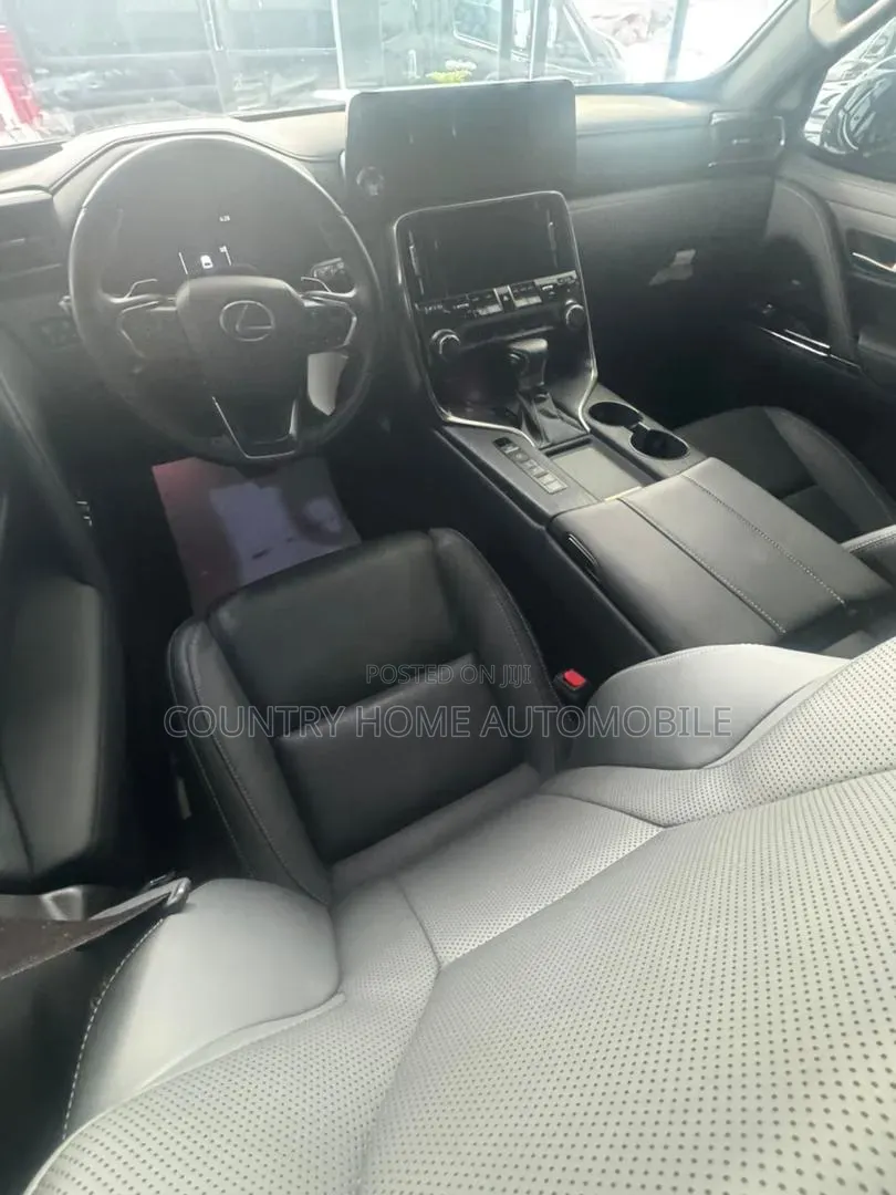 New Lexus LX 600 2025 Matt Black