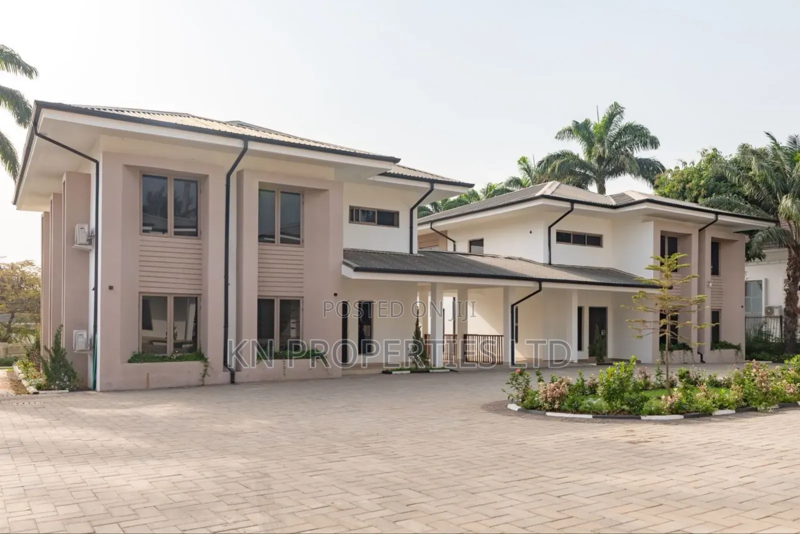 3bdrm Apartment in Presidential Villa, Asokoro for rent