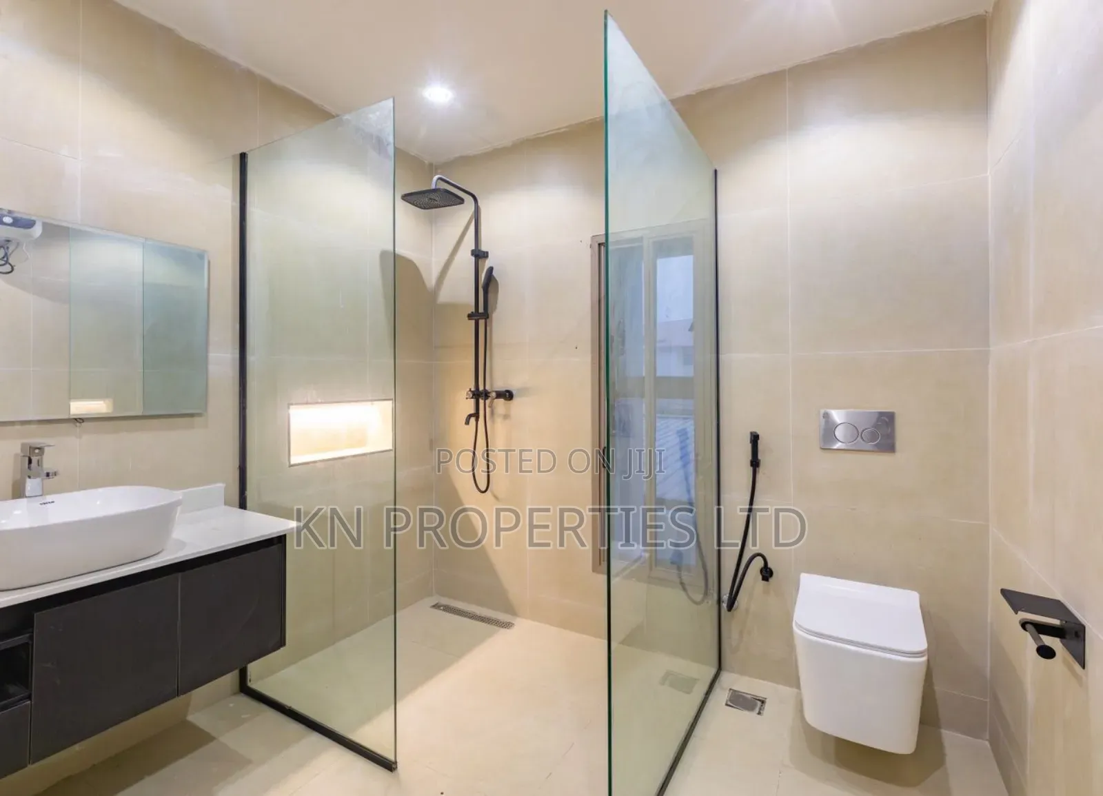 3bdrm Apartment in Presidential Villa, Asokoro for rent