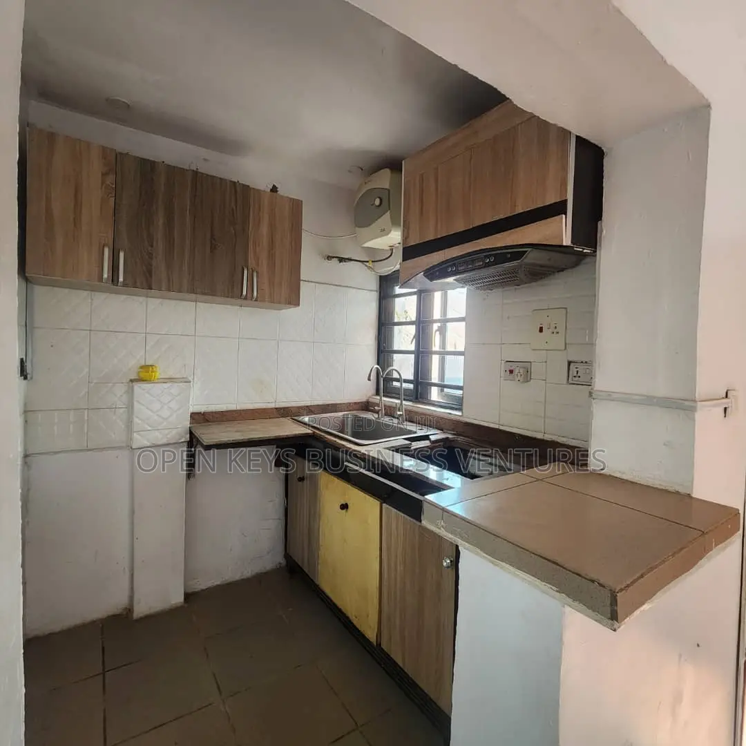 2bdrm Bungalow in Alegongo, Akobo for sale