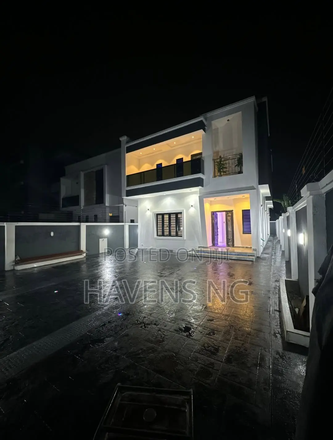 4bdrm Duplex in Obio-Akpor for sale