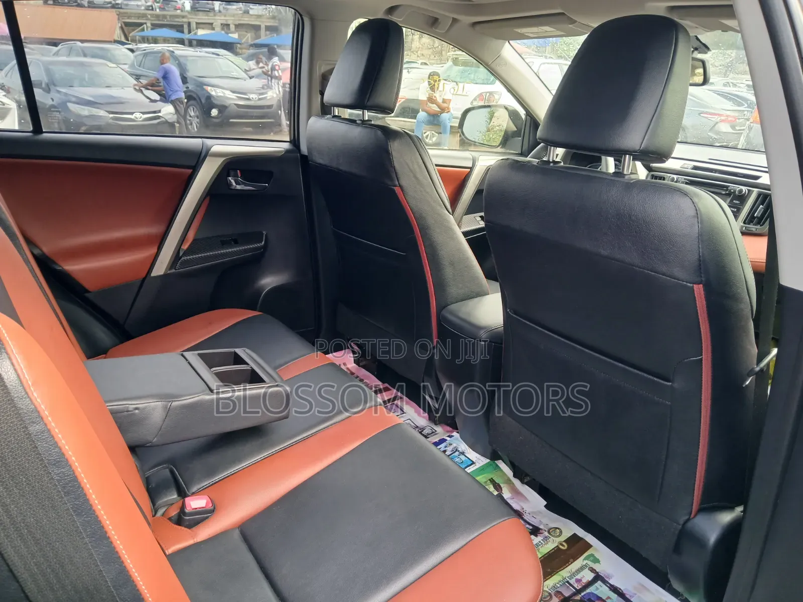 Toyota RAV4 LE 4dr SUV (2.5L 4cyl 6A) 2014 Gray