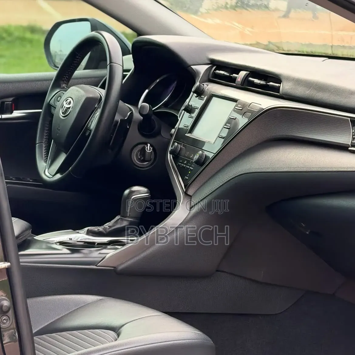 Toyota Camry 2019 Black