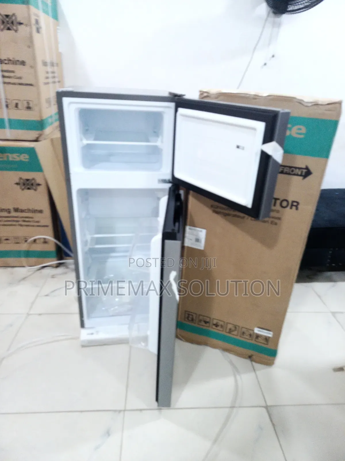 Affordable Luxury: Hisense 172dr Energy-Efficient Fridge