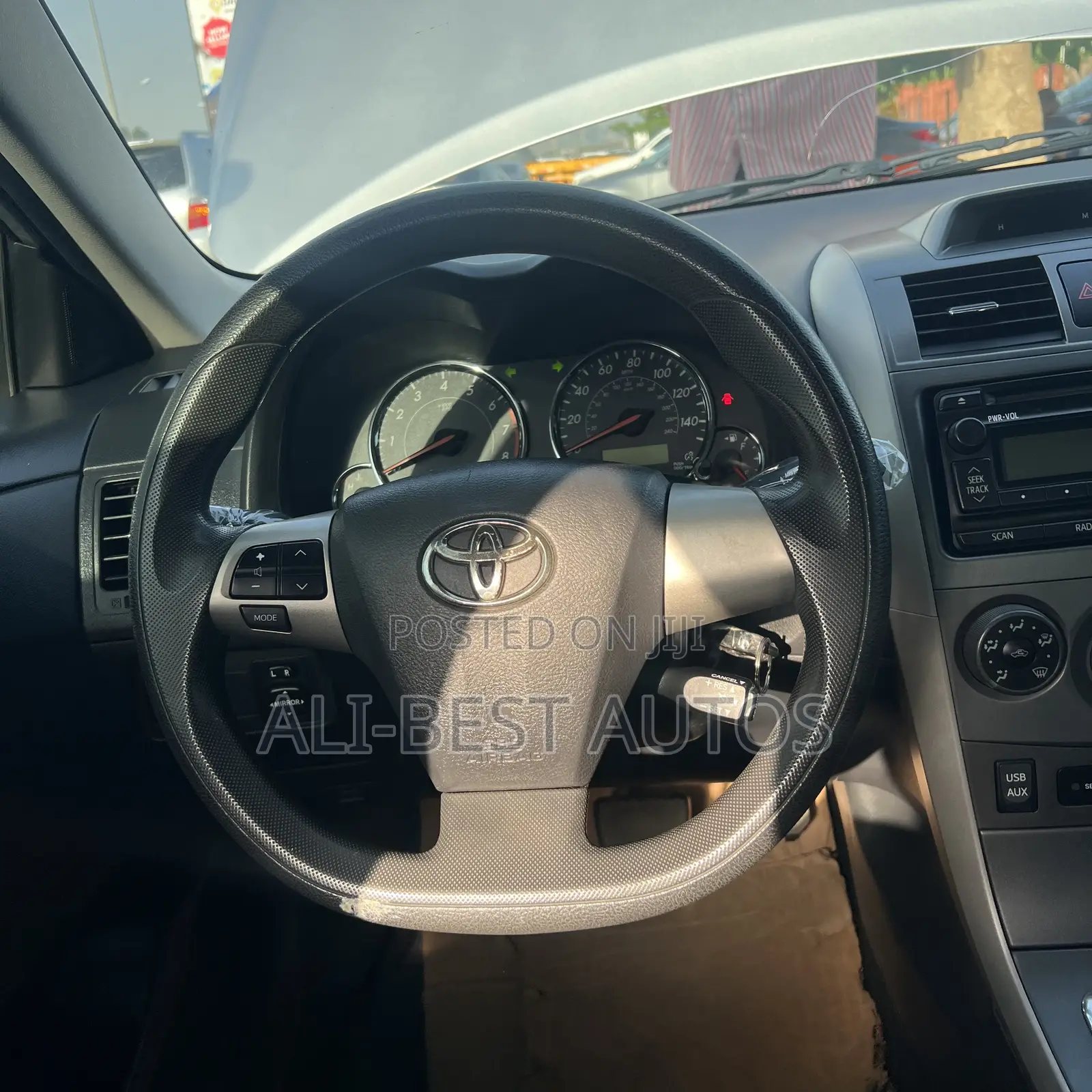 Toyota Corolla S 4dr Sedan (1.8L 4cyl 4A) 2012 Silver