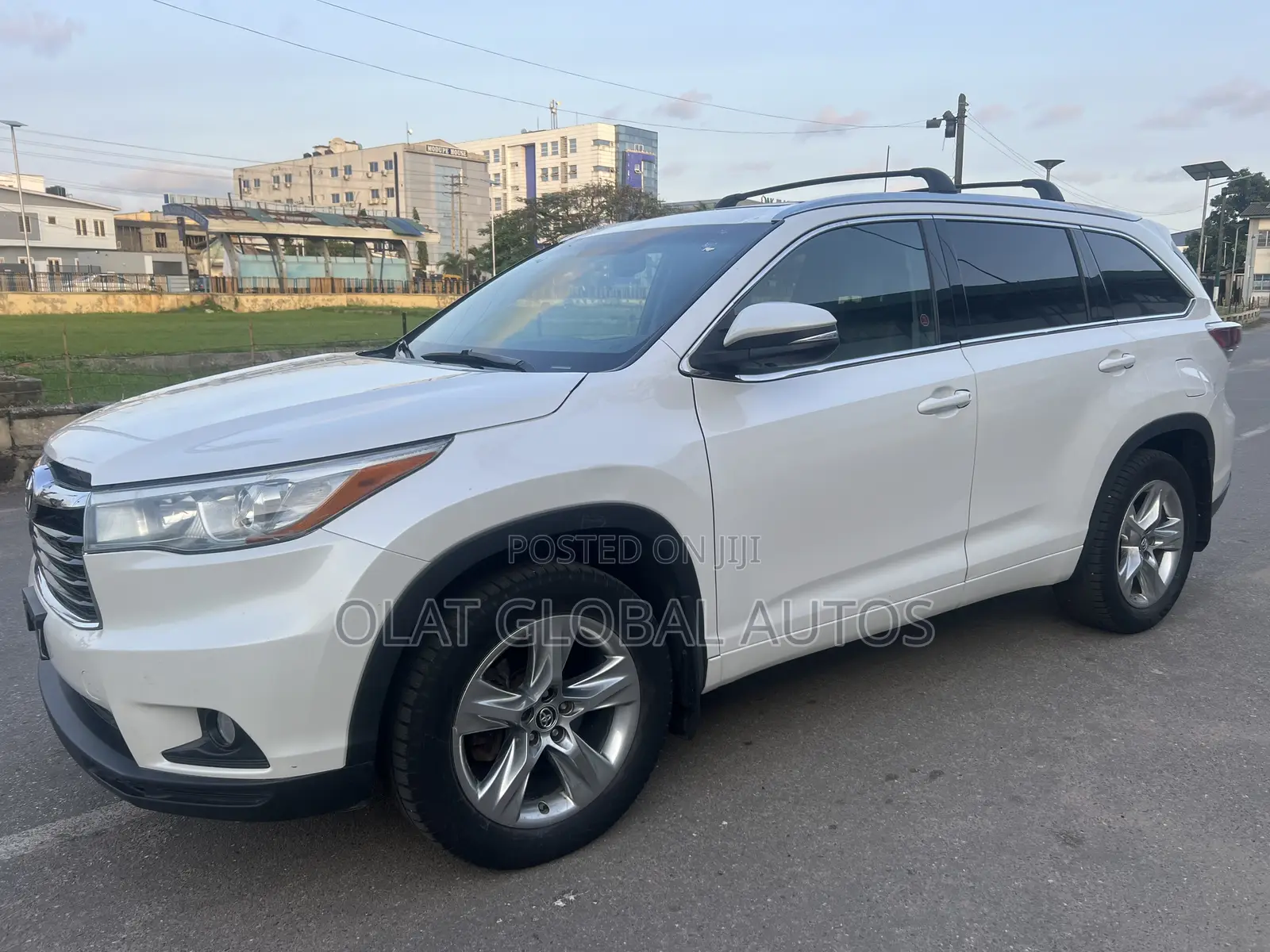 Toyota Highlander Limited V6 4x4 (3.5L 6cyl 6A) 2016 White