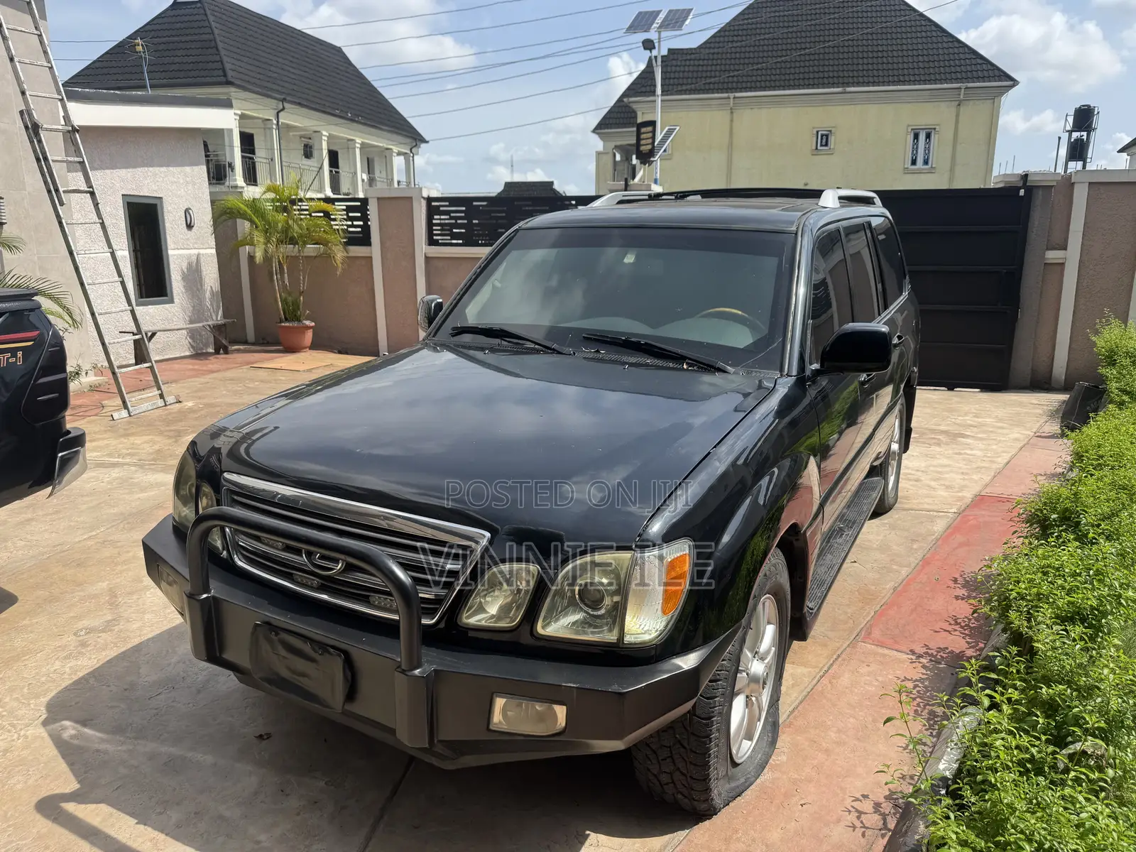 Lexus LX 470 AWD 2005 Black