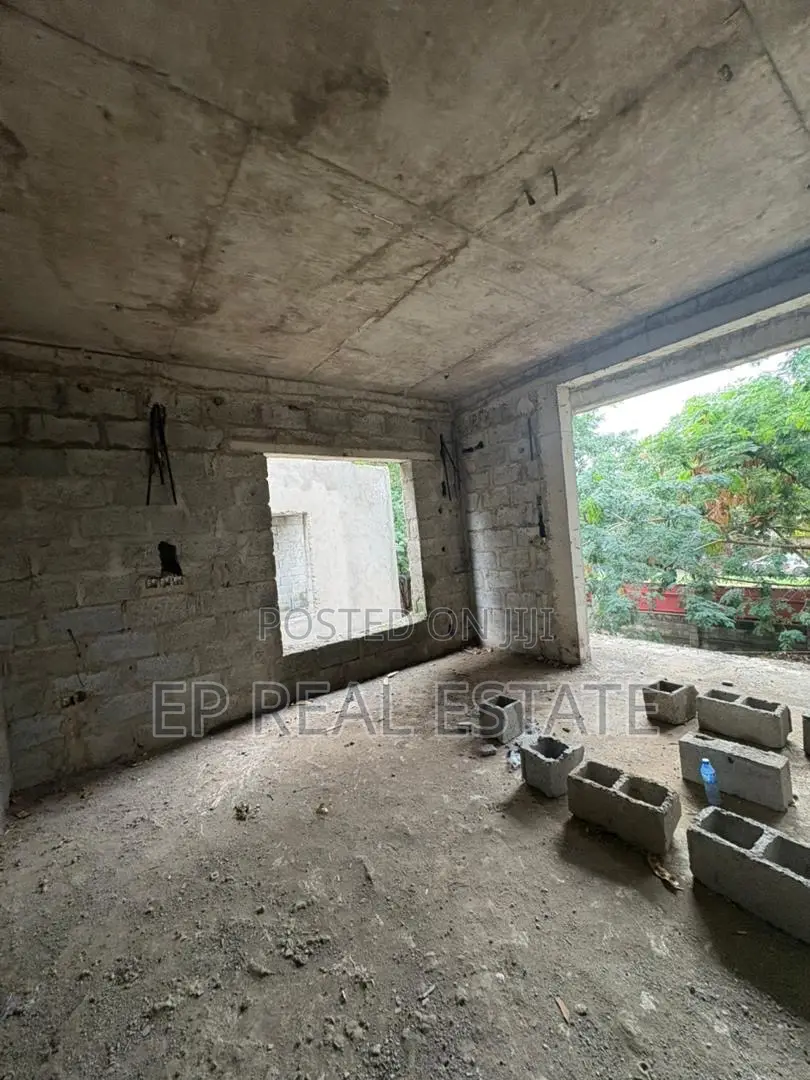 6bdrm Duplex in Jabi for sale