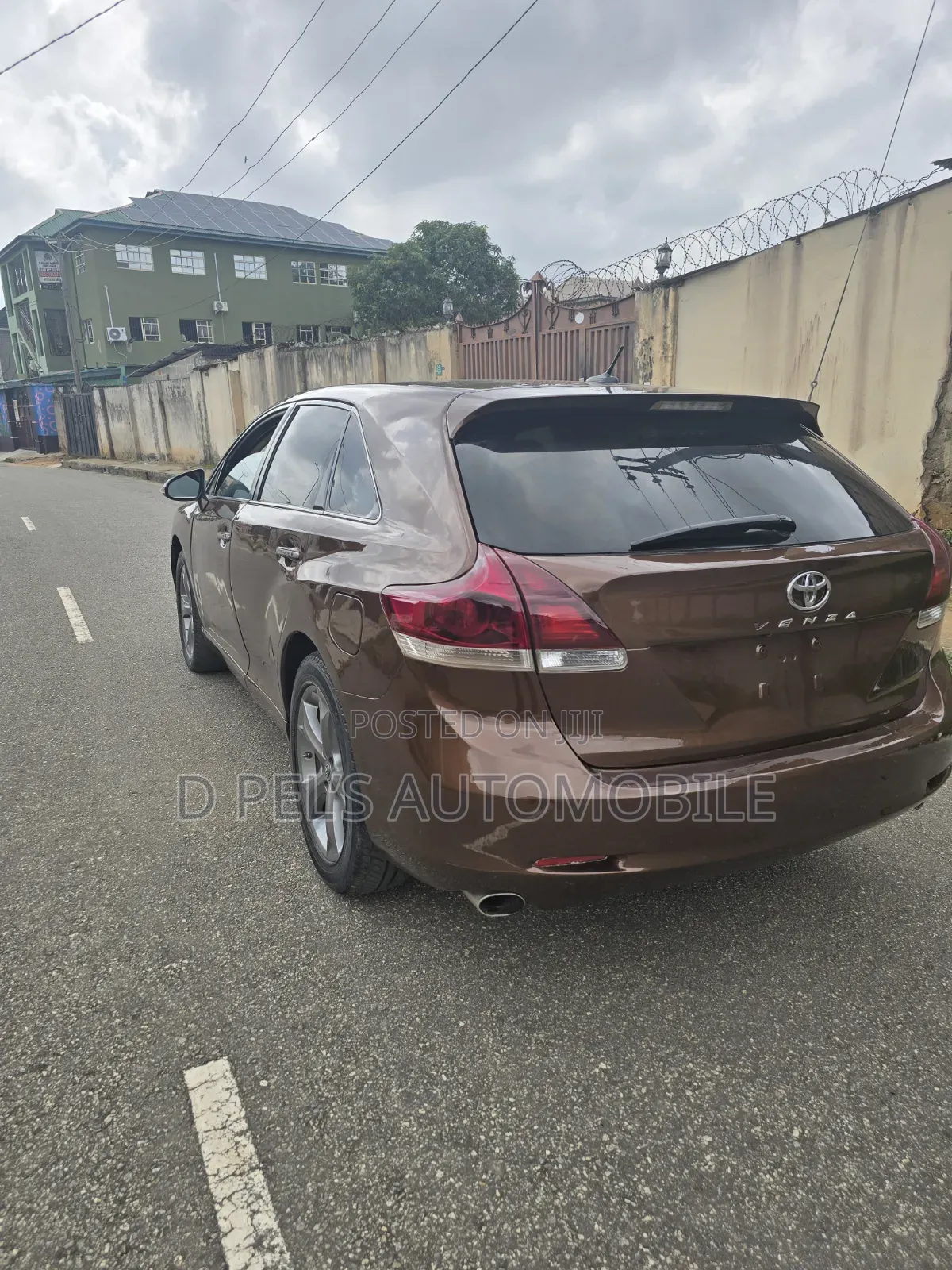 Toyota Venza 2010 Brown