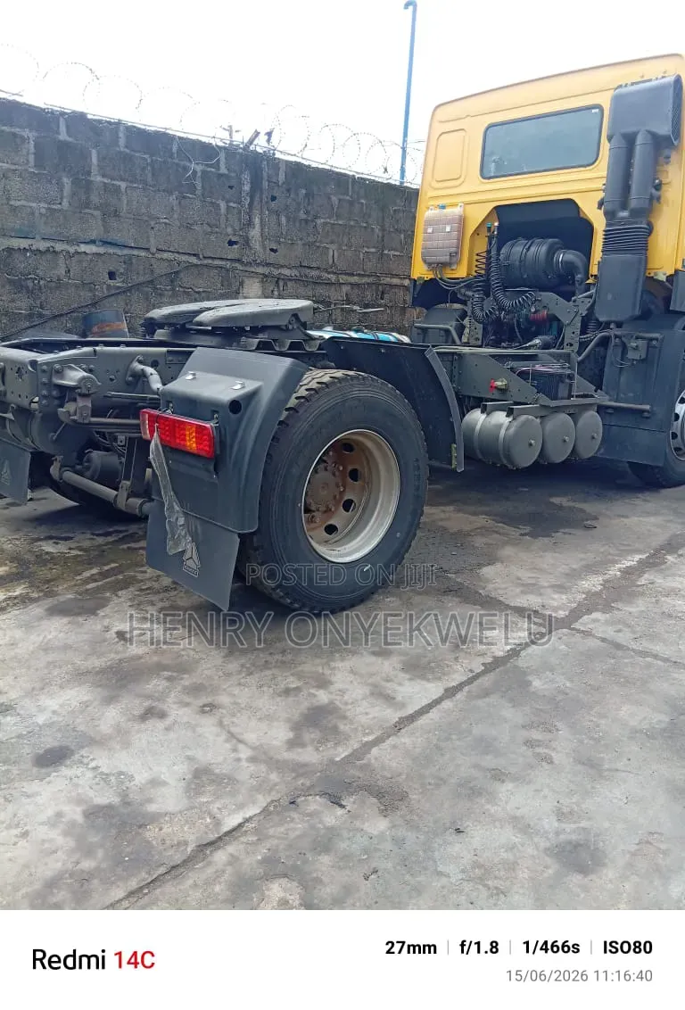Howo 6 Tyres Truck Head