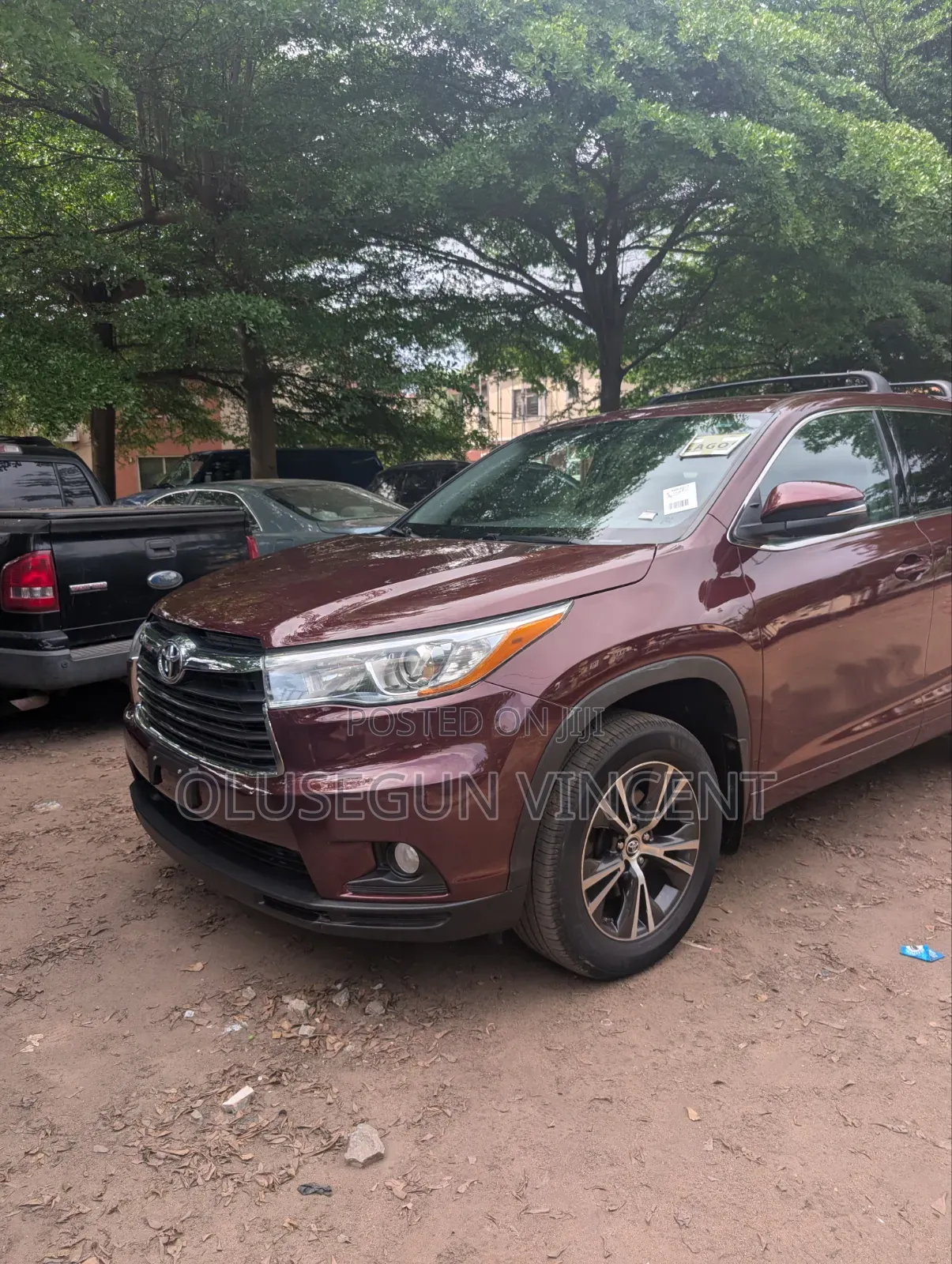 Toyota Highlander LE V6 4x4 (3.5L 6cyl 6A) 2016 Burgundy