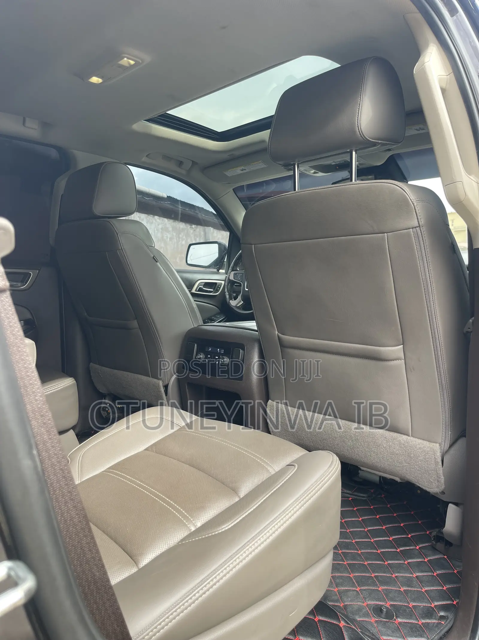 GMC Yukon Denali 4x4 2018 Gray