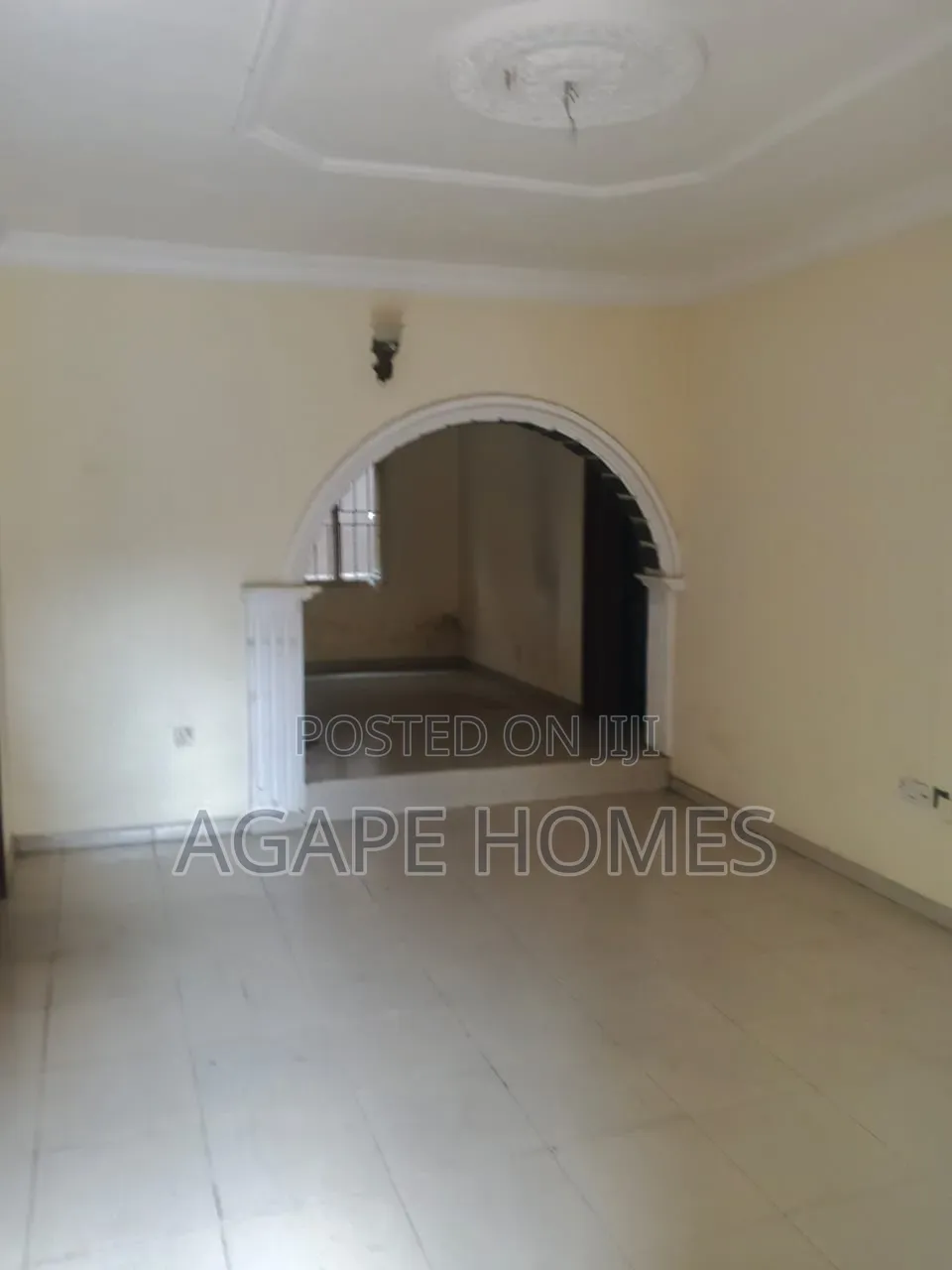 Open Plan Office on the 1st Floor, Directly on Allen Avenue, Ikeja