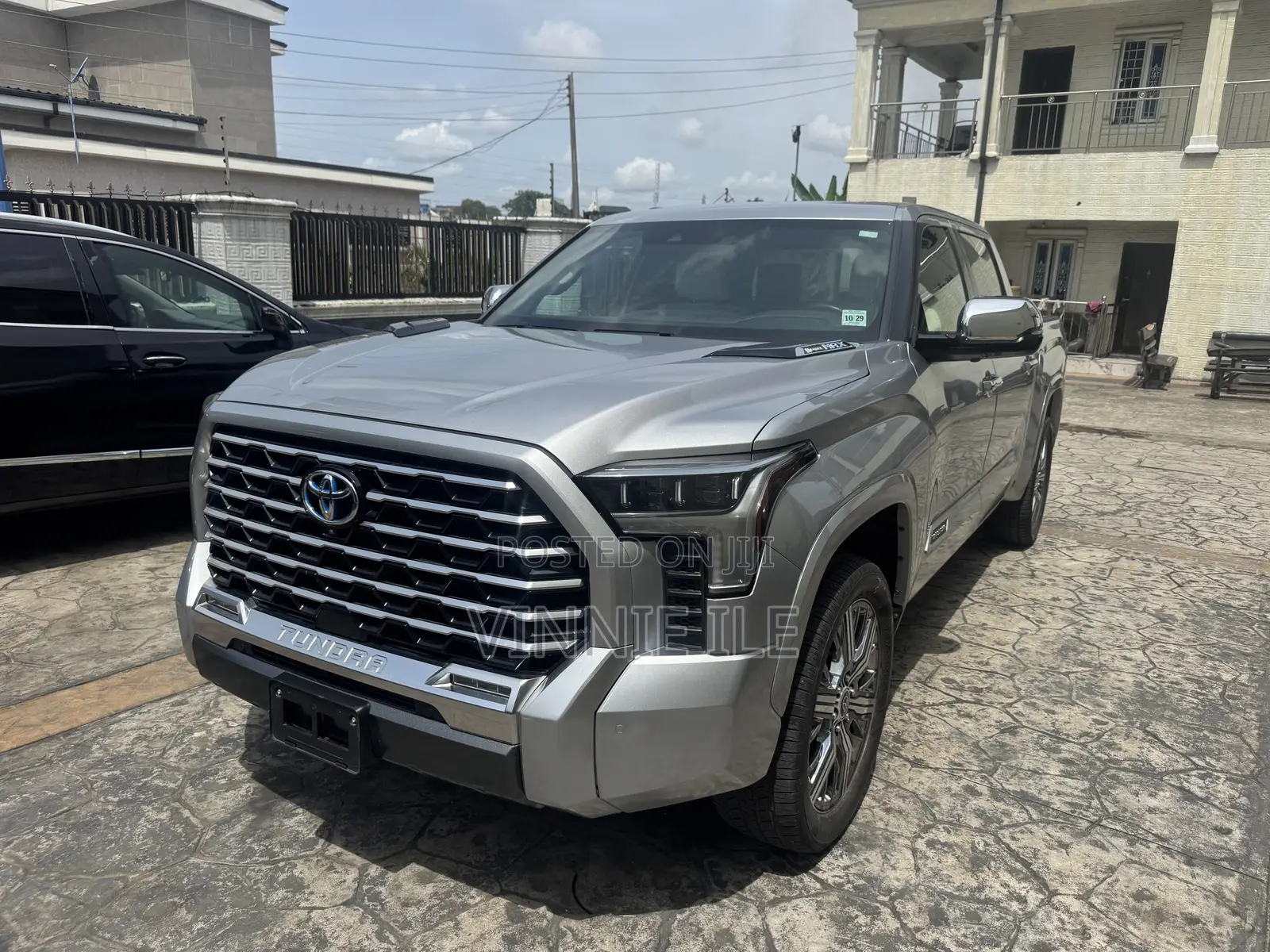 Toyota Tundra Limited Double Cab 6.5' Bed 2024 Silver