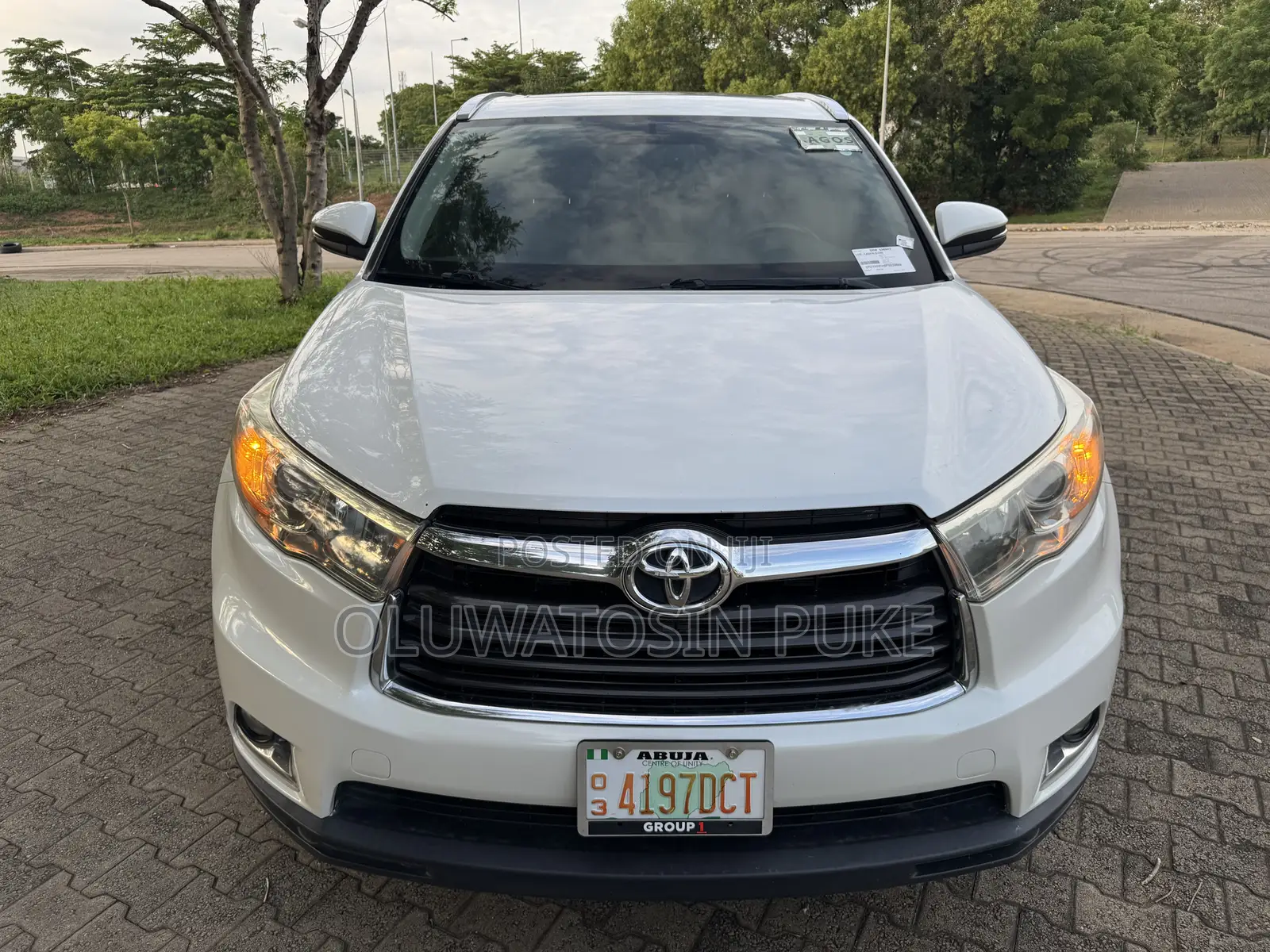 Toyota Highlander XLE 4dr SUV AWD (3.5L 6cyl 6A) 2015 White