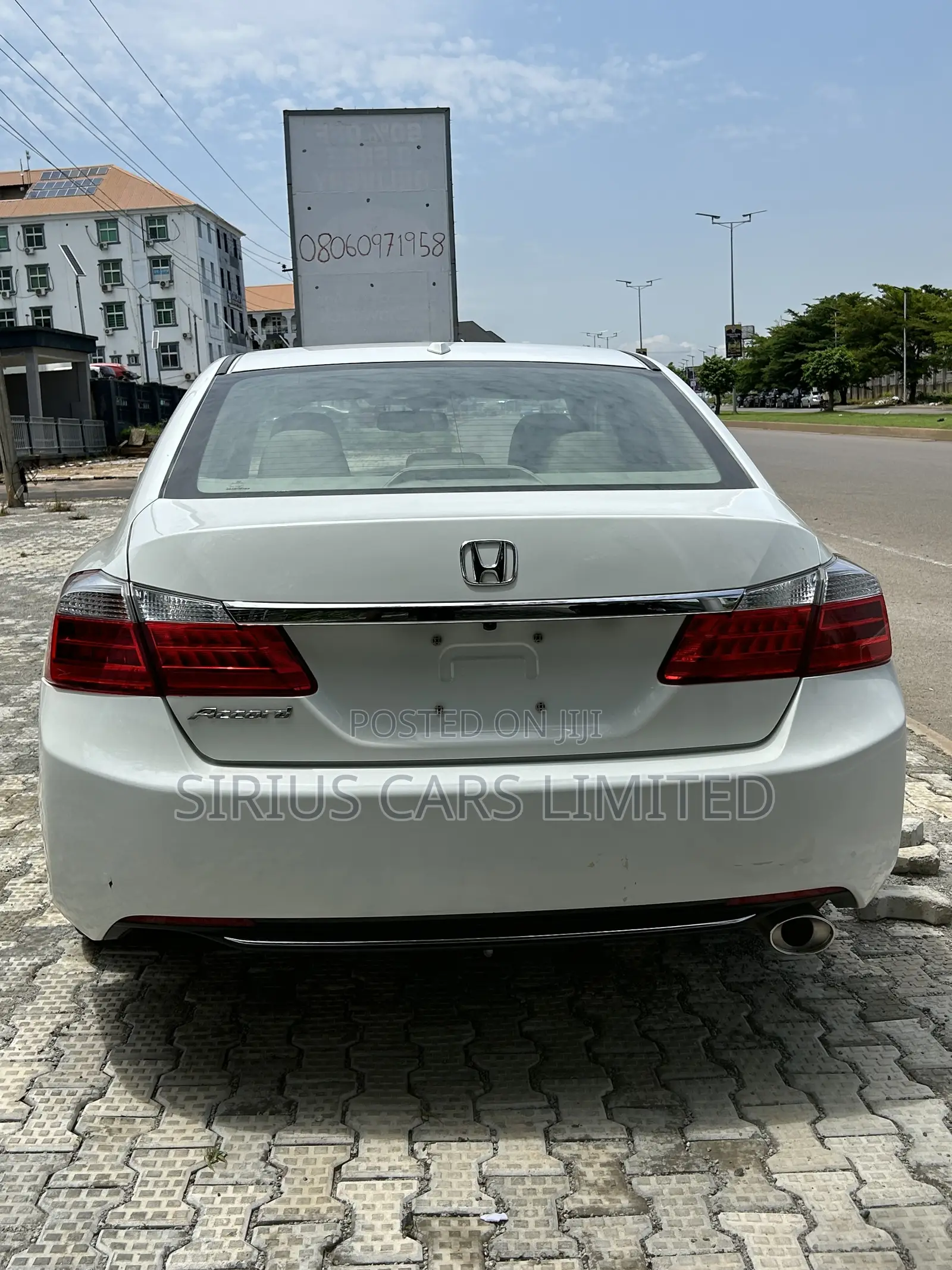Honda Accord EX-L 4dr Sedan (2.4L 4cyl CVT) 2015 White