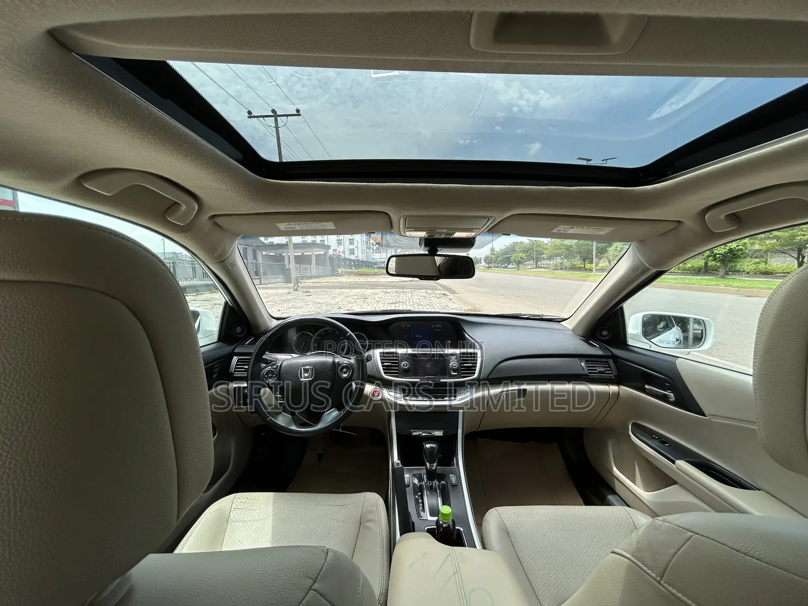Honda Accord EX-L 4dr Sedan (2.4L 4cyl CVT) 2015 White