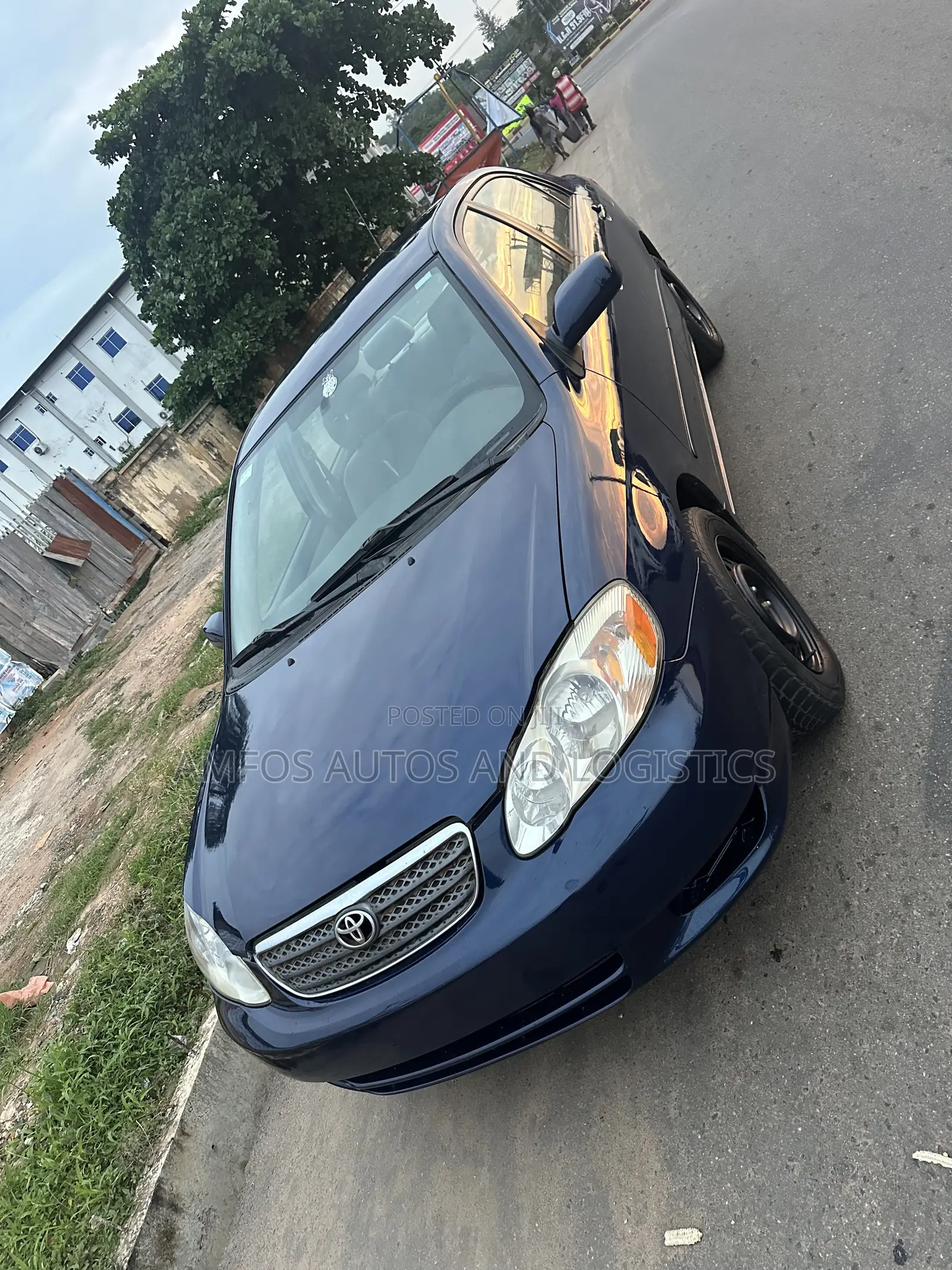 Toyota Corolla LE 2004 Blue