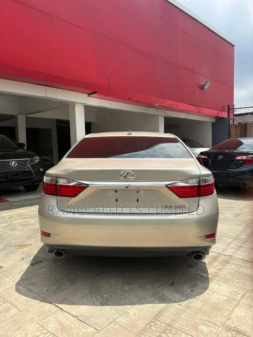 Lexus ES 350 FWD 2013 Silver