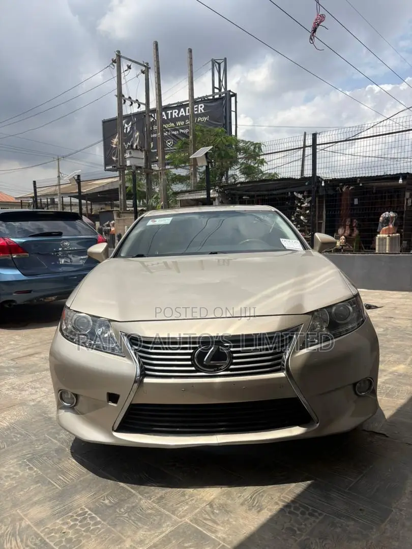 Lexus ES 350 FWD 2013 Silver