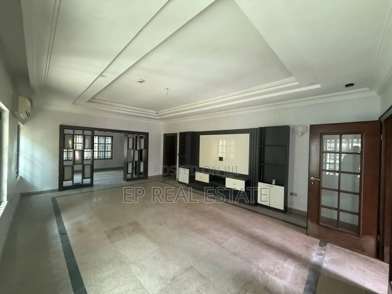 4bdrm Duplex in Maitama for sale