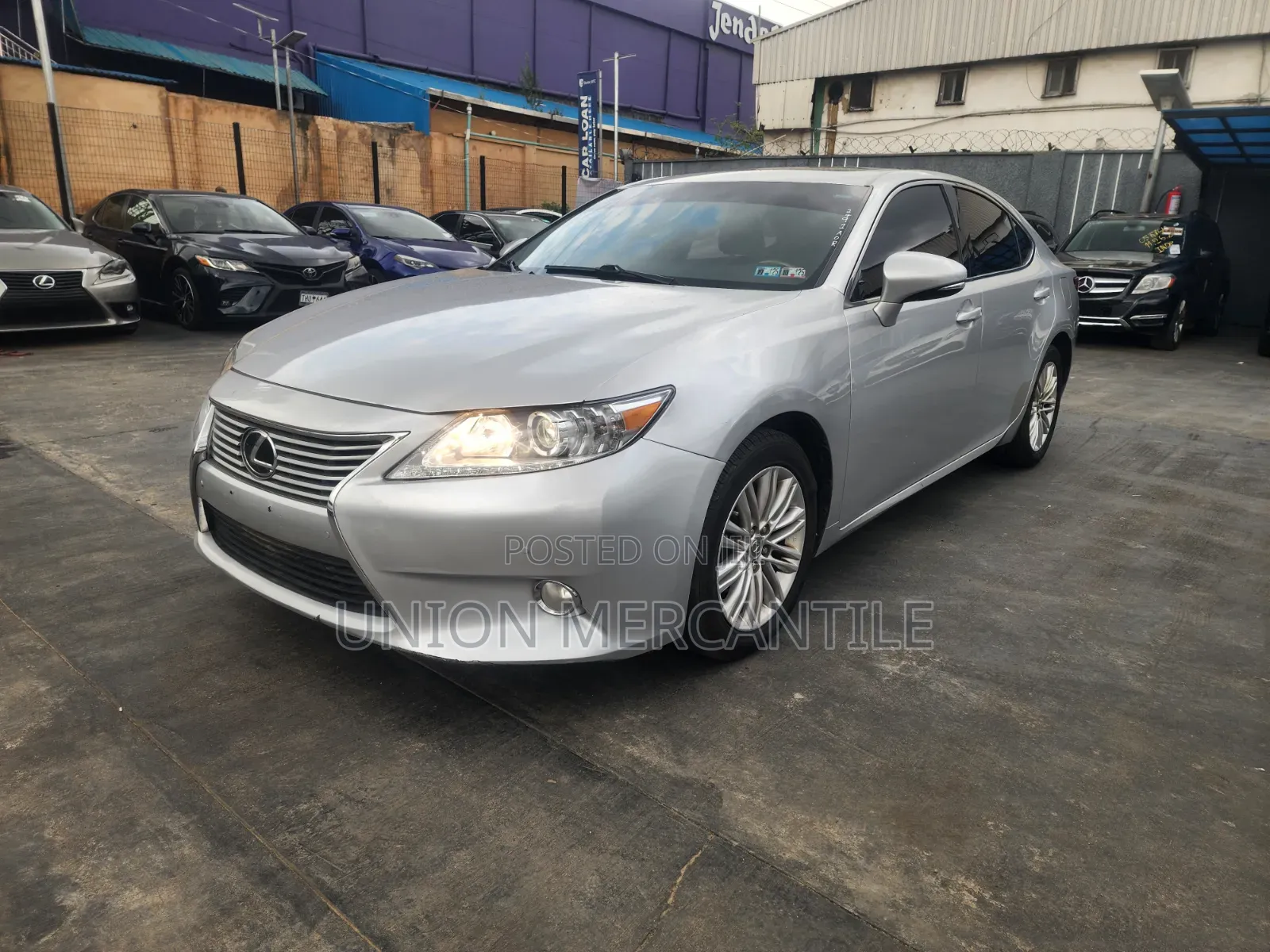 Lexus ES 2013 Silver