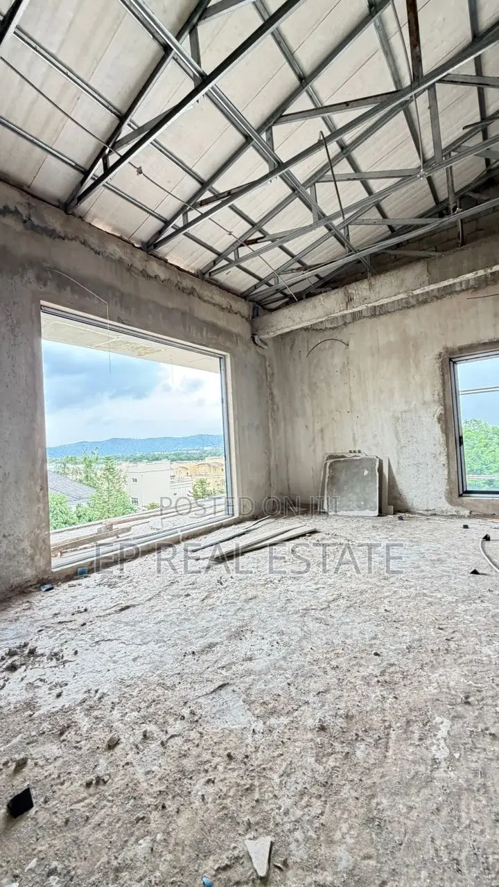 5bdrm Villa in Maitama for sale